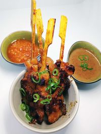 Indonesisches-Tapas-SATE SPIESSE